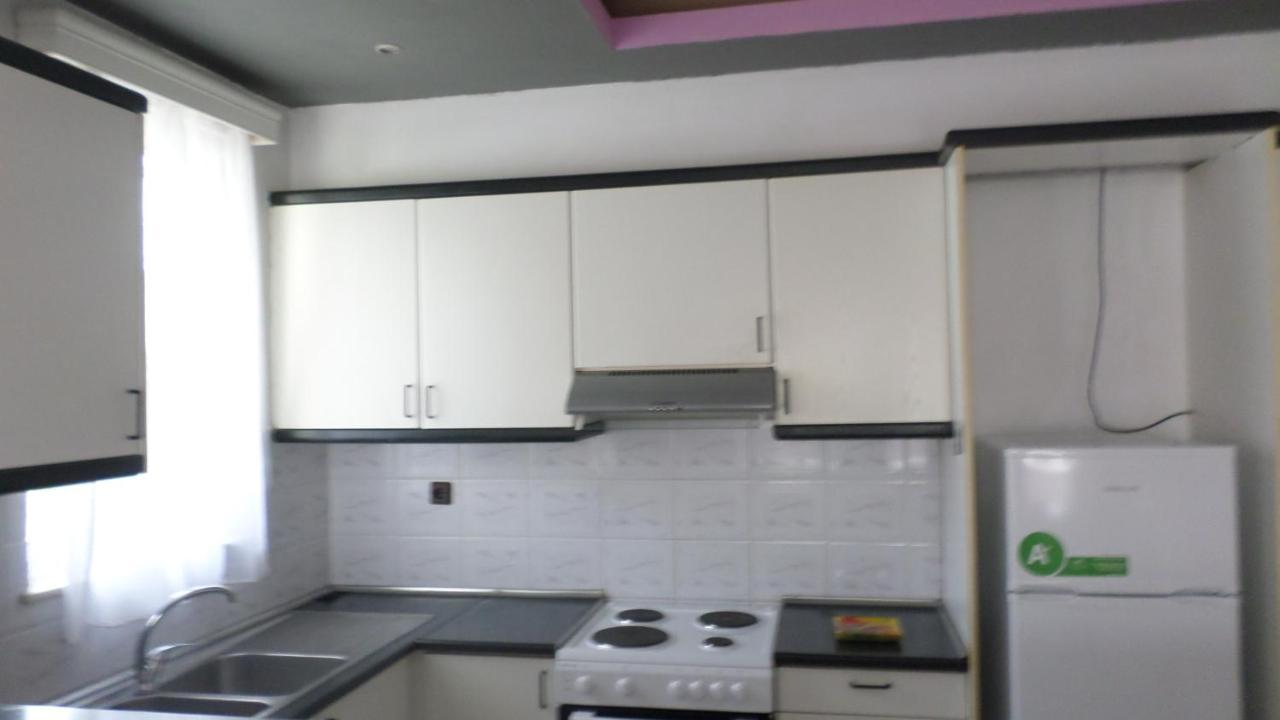 Top Holidays Apartments Chrissi Akti Chania Exterior foto